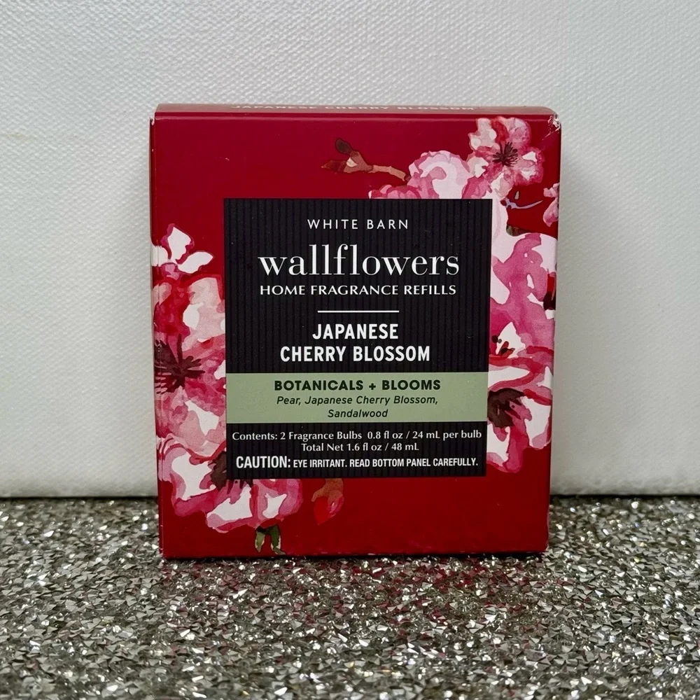 Bath and Body Works Wallflowers Japanese Cherry Blossom 2 Pack Refills NWT - Picture 3 of 4